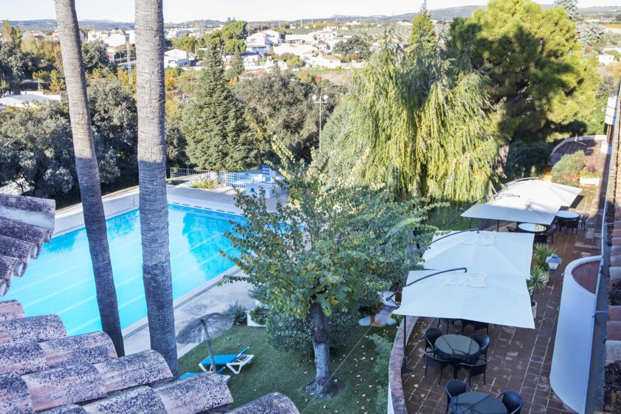 Hotel Tugasa El Almendral Setenil De Las Bodegas Екстер'єр фото