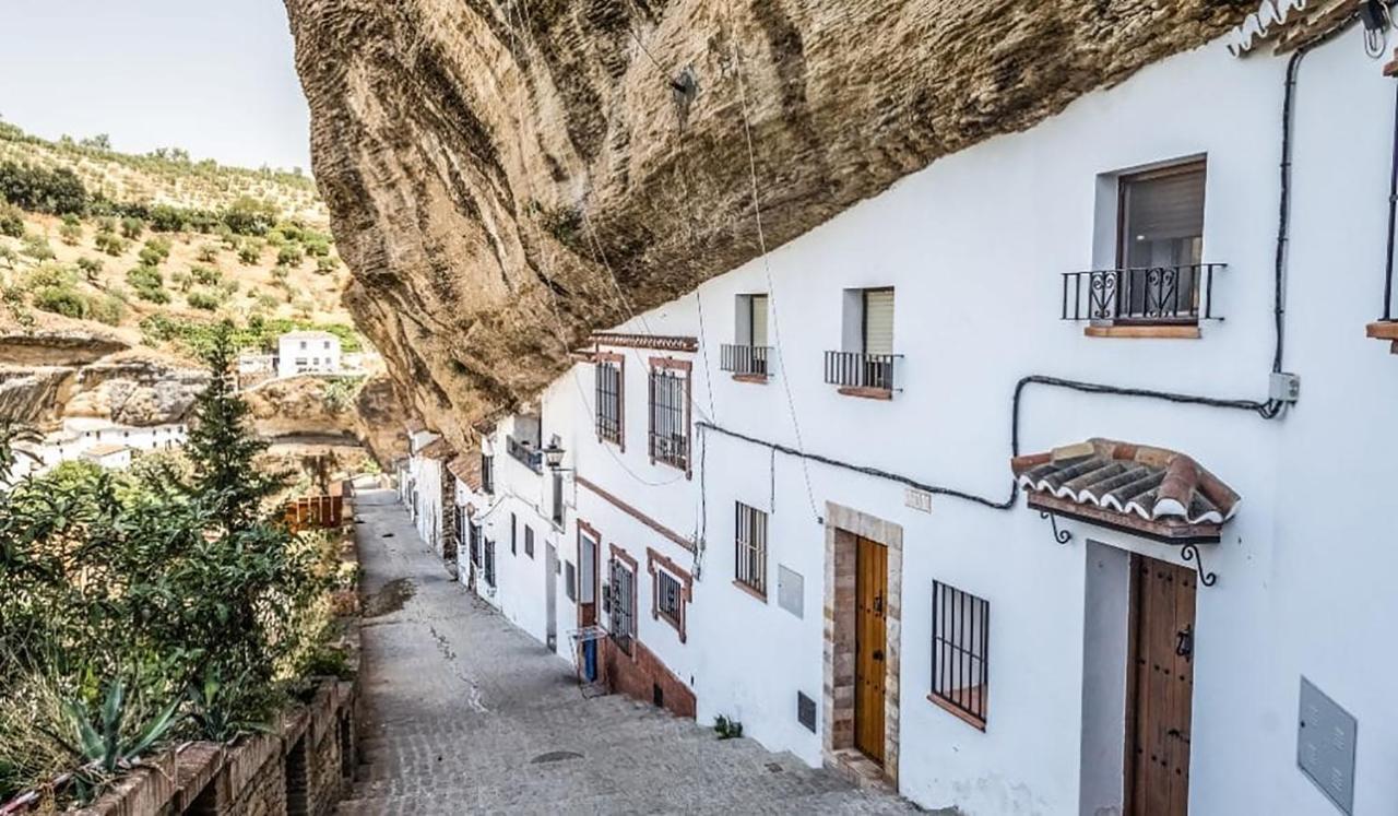 Hotel Tugasa El Almendral Setenil De Las Bodegas Екстер'єр фото
