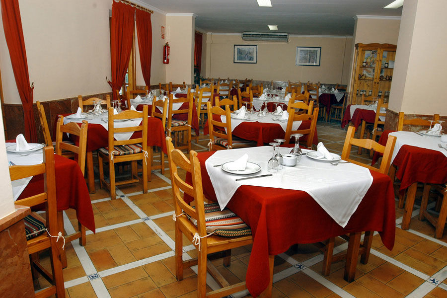 Hotel Tugasa El Almendral Setenil De Las Bodegas Екстер'єр фото